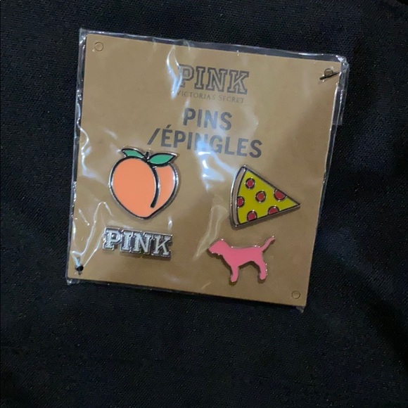 Mini Pink Backpack with pins - Picture 3 of 4